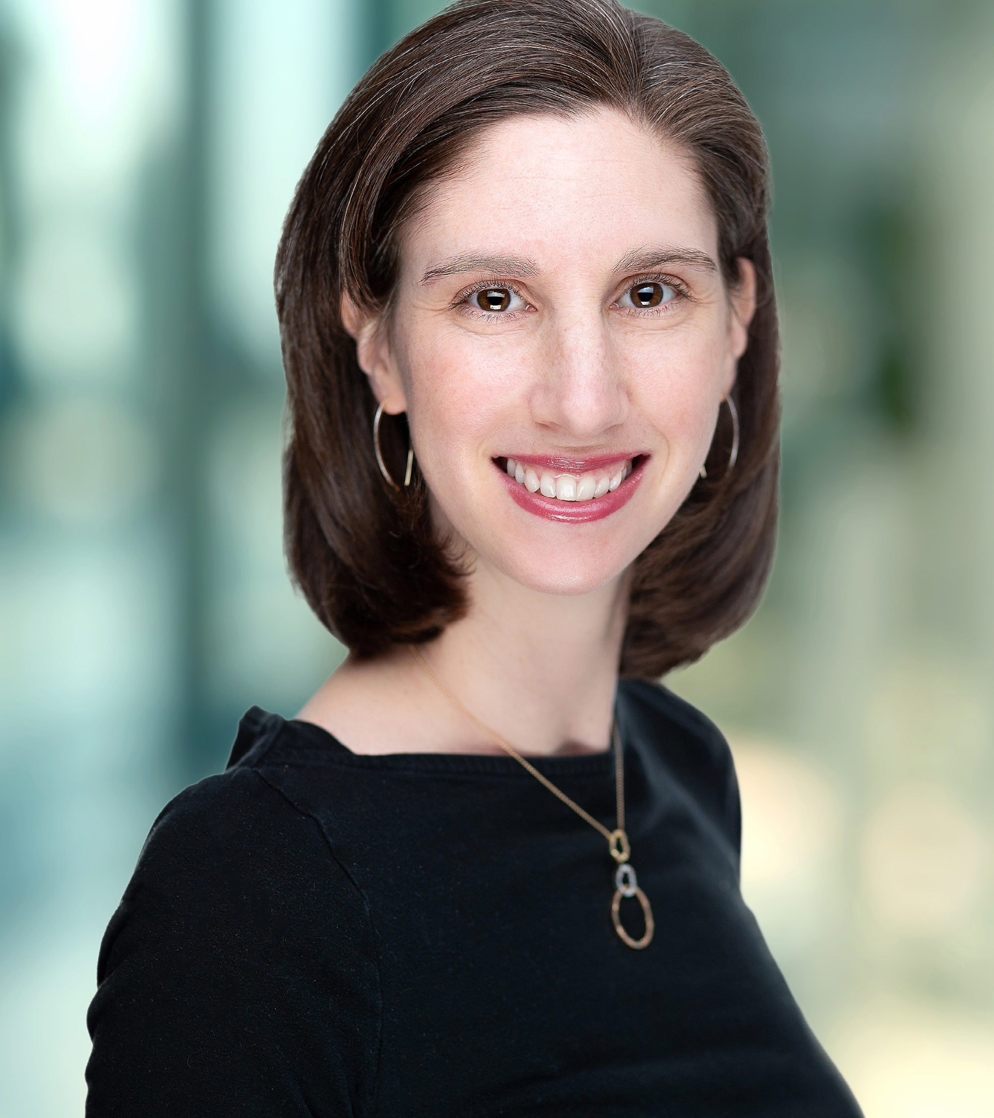 Jennifer Gewertz, Arnold & Porter Kaye Scholer LLP